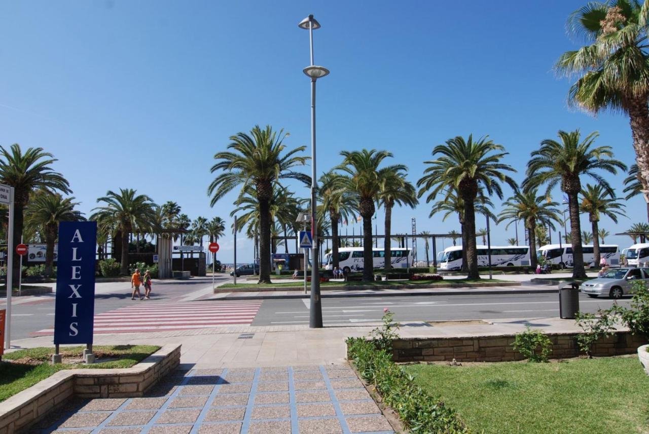 Uhc Alexis Family Apartments Salou Exteriör bild