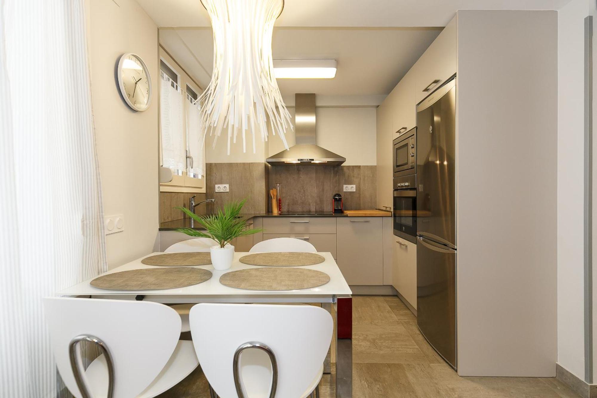 Uhc Alexis Family Apartments Salou Rum bild